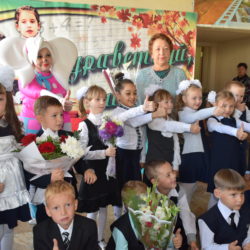 Театрализованное представление  «Классный калейдоскоп с Розой Барбоскиной»